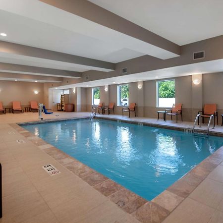 Hampton Inn & Suites Harvey Buitenkant foto
