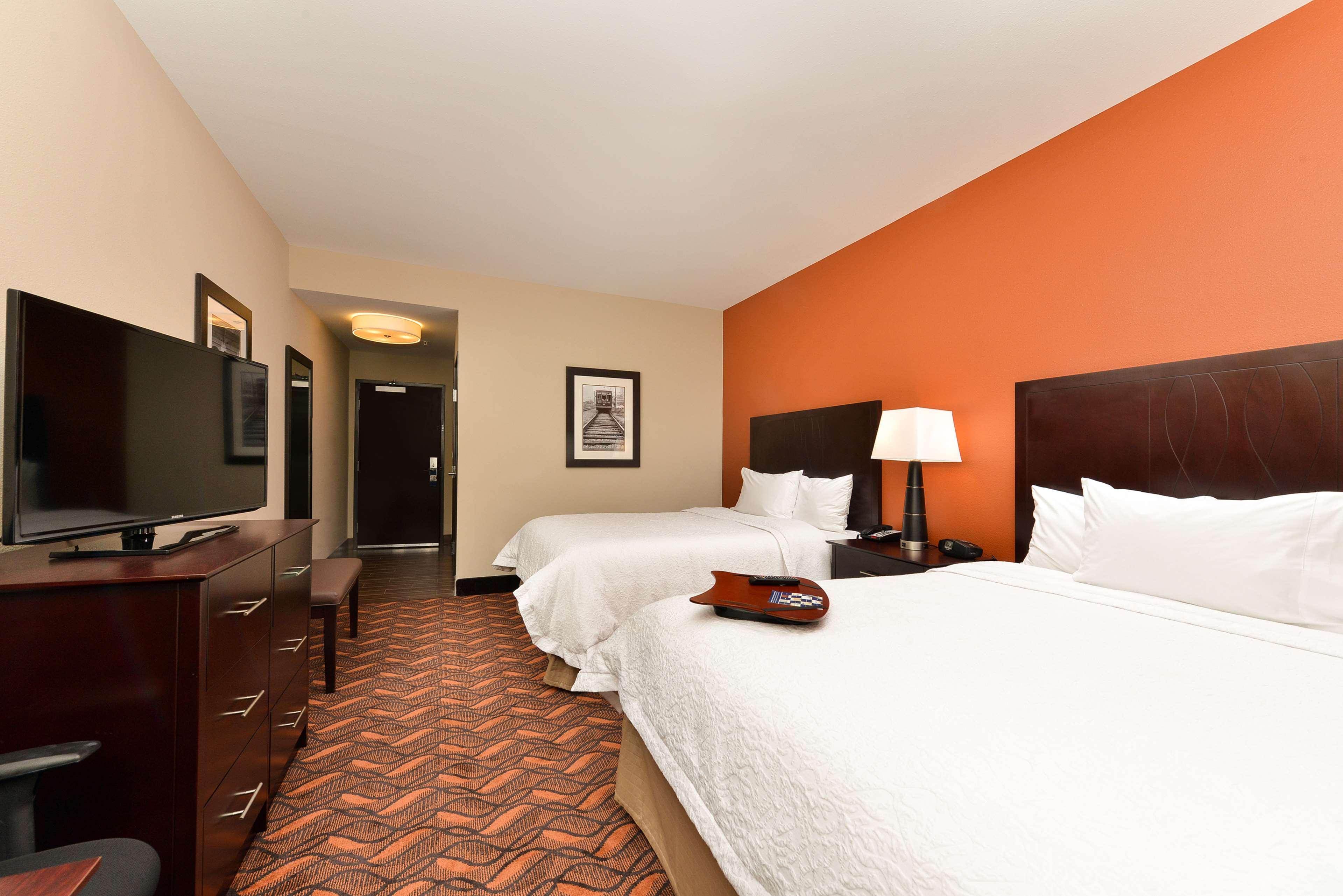 Hampton Inn & Suites Harvey Buitenkant foto
