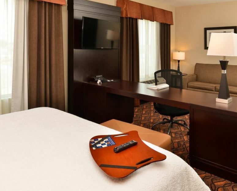 Hampton Inn & Suites Harvey Buitenkant foto